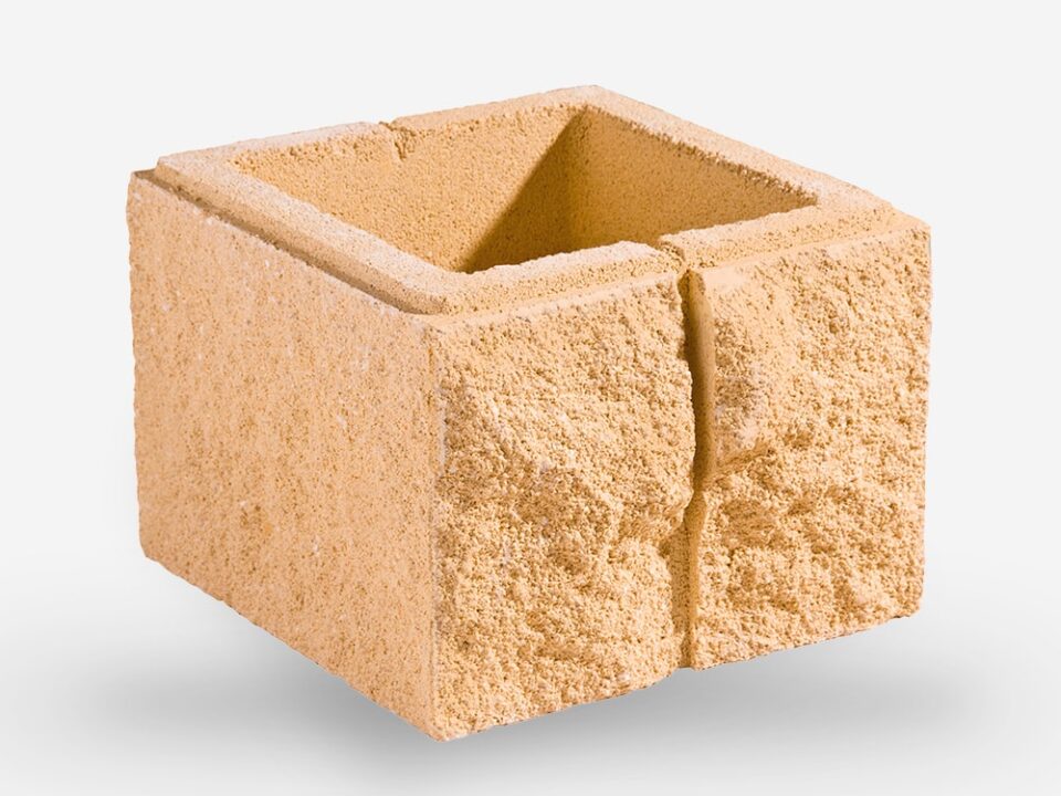 Pilastra Irán Crema 20x27x27-20 cm