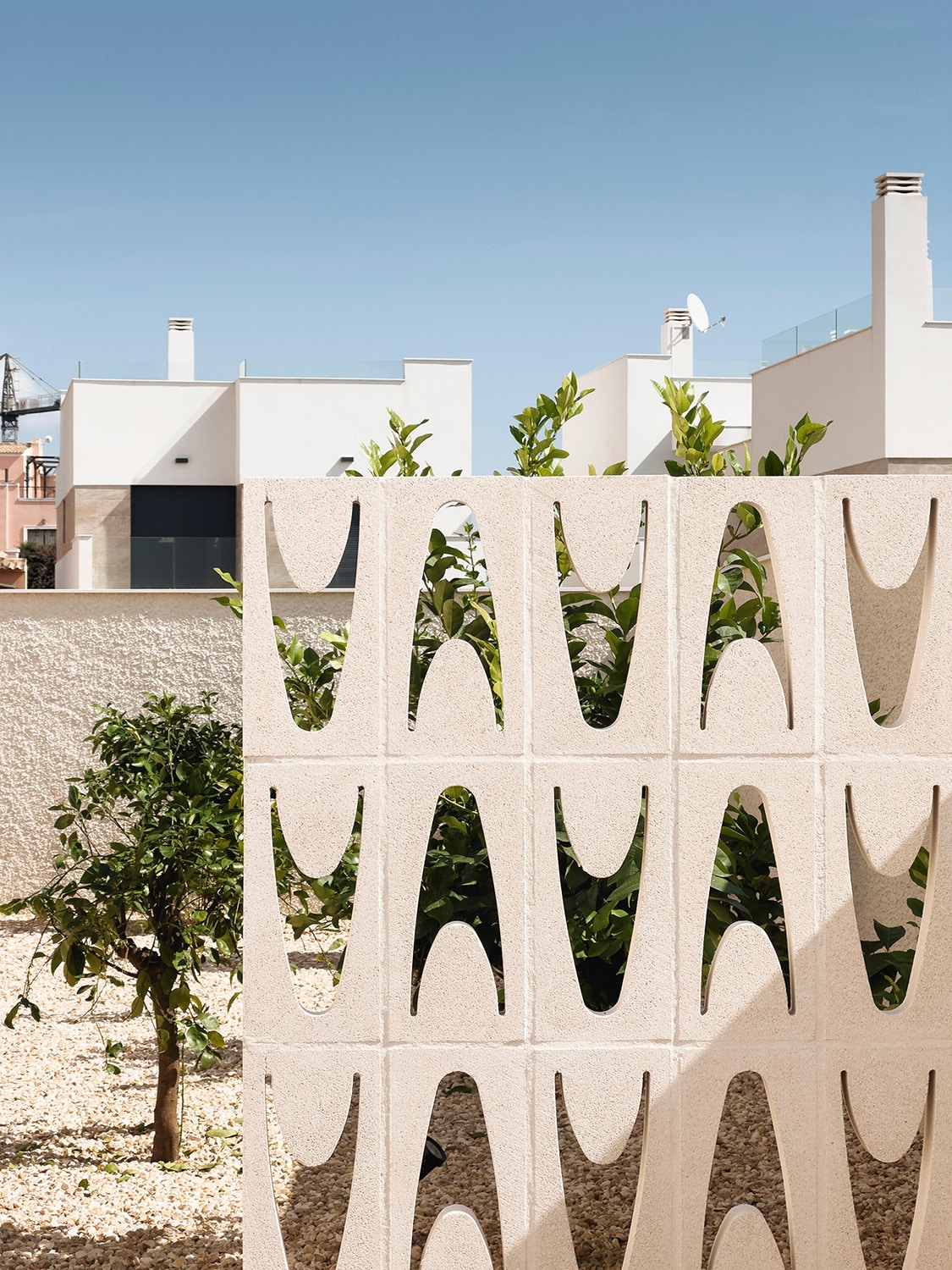 Muro de obra con complementos para celosías de 8 cm de grosor