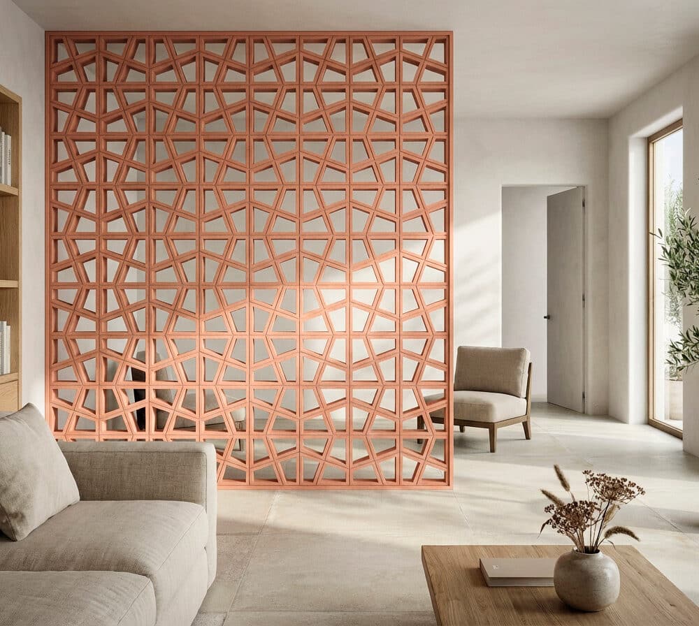 Celosía decorativa interior Tetra Sienna color siena divide un salón moderno y luminoso.